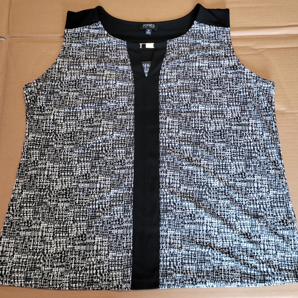Jones New York Signature Sleeveless Black and White Women's Top Sz. XL
